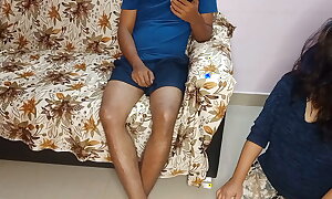 Nopali Maid Boli Sahab Pese De Reach Chahe Meri Choot Marlo - Desi Maid XXX Porn