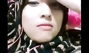 Hijab swallowed semen from her vagina