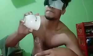 Bangladeshi Teen Lovable young man Sucking a heavy dick with condense milk