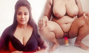 Sultry Desi Collage Girl Arya Chad Gai Sex toy ke Upar