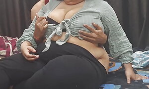 Indian Bbw BIG Pest Big Boobs Girlfriend Sucking Boyfriend Dick